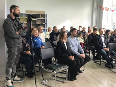 "Ми не здаємося, а боремося до останнього" — олімпійська чемпіонка з біатлону Олена Підгрушна "Ми не здаємося, а боремося до останнього" — олімпійська чемпіонка з біатлону Олена Підгрушна