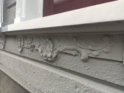 Перефарбували будинок у Тернополі, вулиця Руська 33, 17 квітня 2026 року Перефарбували будинок у Тернополі, вулиця Руська 33, 17 квітня 2026 року
