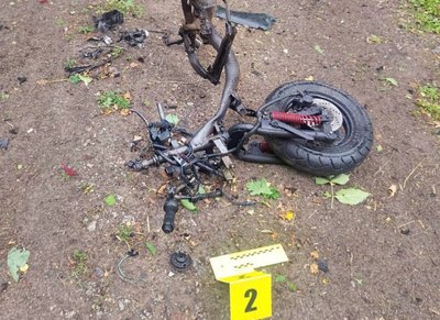 Мопед, який вибухнув і вбив двох військових в Індустріальному районі Харкова Мопед, який вибухнув і вбив двох військових в Індустріальному районі Харкова