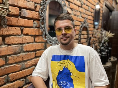 Кирило Гаршин розповів про творчість та благодійну діяльність під час війни Кирило Гаршин розповів про творчість та благодійну діяльність під час війни