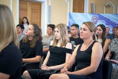"За оборону України": у Черкасах посмертно нагородили поліцейських "За оборону України": у Черкасах посмертно нагородили поліцейських