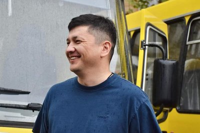 Для учнів: громадам Миколаївщини передали сім шкільних автобусів Для учнів: громадам Миколаївщини передали сім шкільних автобусів