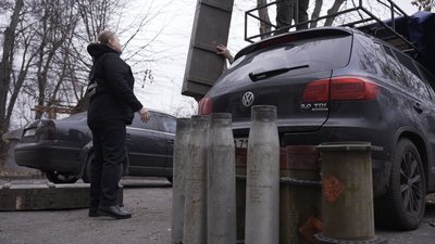 Здійснили 144 поїздки на фронт: історія 73-річної вінницької волонтерки Здійснили 144 поїздки на фронт: історія 73-річної вінницької волонтерки