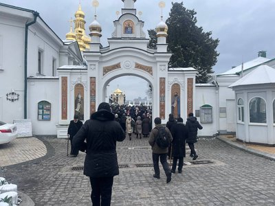 Останній молебень УПЦ МП у Лаврі Останній молебень УПЦ МП у Лаврі