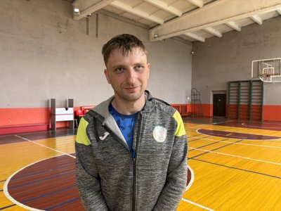Українських параармреслерів оштрафували в Будапешті після відмови стояти на п’єдесталі під гімн РФ Українських параармреслерів оштрафували в Будапешті після відмови стояти на п’єдесталі під гімн РФ