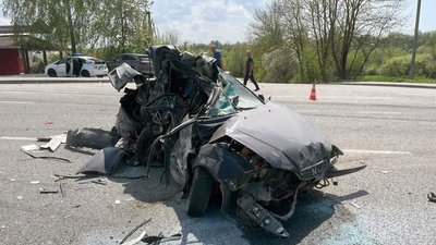 У ДТП на Хмельниччині травмувались двоє людей У ДТП на Хмельниччині травмувались двоє людей