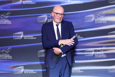 Стрічка-тріумфаторка Європейської кінопремії — робота французького режисера Жака Одіара "Емілія Перес" Стрічка-тріумфаторка Європейської кінопремії — робота французького режисера Жака Одіара "Емілія Перес"