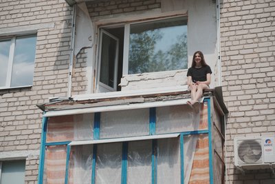Дівчина з Ізюма Дівчина з Ізюма