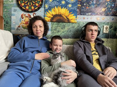 Херсон, волонтери, коти, Ірина Нечевілова