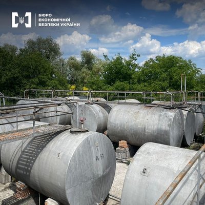 Продавали фальсифіковане пальне: БЕБ заявило про викриття схеми Продавали фальсифіковане пальне: БЕБ заявило про викриття схеми
