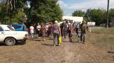 "Той колеса погубив, той піддон пробив": на Черкащині люди просять відремонтувати дорогу до села "Той колеса погубив, той піддон пробив": на Черкащині люди просять відремонтувати дорогу до села
