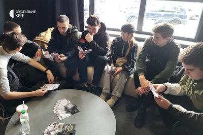 Заняття для цивільних та рекрутинг: у Києві відкрили хаб 1-ї ОШБ ім. Дмитра Коцюбайла Заняття для цивільних та рекрутинг: у Києві відкрили хаб 1-ї ОШБ ім. Дмитра Коцюбайла