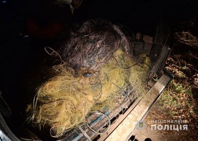 На Полтавщини затримали двох браконьєрів, які завдали збитків майже на 2 мільйони гривень На Полтавщини затримали двох браконьєрів, які завдали збитків майже на 2 мільйони гривень