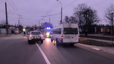 Смертельна ДТП у Чернігові: на пішохідному переході водій збив на смерть чоловіка Смертельна ДТП у Чернігові: на пішохідному переході водій збив на смерть чоловіка