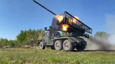"Чим швидше, тим ліпше — це наша безпека": навчання екіпажів РСЗВ "Град" "Чим швидше, тим ліпше — це наша безпека": навчання екіпажів РСЗВ "Град"