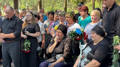 У Сумах провели в останню путь захисника Станіслава Чапалюка У Сумах провели в останню путь захисника Станіслава Чапалюка