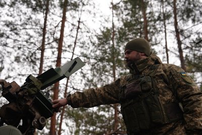 "Стрілок" боронить Україну на півночі Харківської області, він був оборонцем Донецького аеропорту "Стрілок" боронить Україну на півночі Харківської області, він був оборонцем Донецького аеропорту