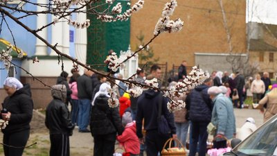 Великдень у Кропивницькому: у храмах моляться та освячують святкові кошики