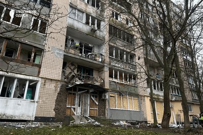 В Одеському районі внаслідок атаки БпЛА пошкоджено житловий будинок та освітній заклад: є постраждалі