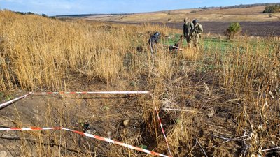 загиблий останки тіло військовий армії РФ пошуковий загон "Плацдарм" Долина Донецька область 22 жовтня 2024 рік загиблий останки тіло військовий армії РФ пошуковий загон "Плацдарм" Долина Донецька область 22 жовтня 2024 рік