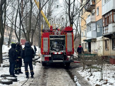 "Схопила дітей і побігла в коридор". РФ у ніч проти 24 лютого атакувала "Геранями" житлові будинки у Краматорську "Схопила дітей і побігла в коридор". РФ у ніч проти 24 лютого атакувала "Геранями" житлові будинки у Краматорську