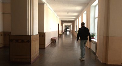 Школа, ножове поранення, 28 квітня 2026, Тернопіль