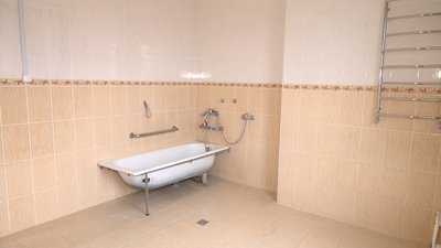 У Вінницькому пансіонаті зробили капітальний ремонт поверху, де мешкають найважчі пацієнти У Вінницькому пансіонаті зробили капітальний ремонт поверху, де мешкають найважчі пацієнти