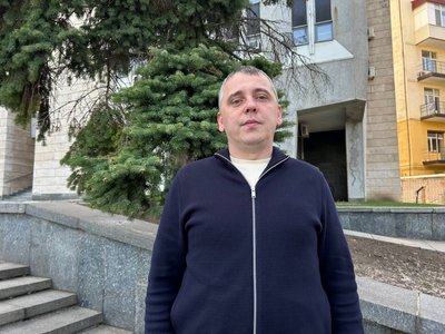 «На п'ятий рік війни в нас немає жодних інструкцій». Як працює громадський транспорт Дніпра під час повітряних тривог «На п'ятий рік війни в нас немає жодних інструкцій». Як працює громадський транспорт Дніпра під час повітряних тривог