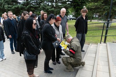 В Ужгороді попрощалися із полеглим захисником Віктором Зацариніним В Ужгороді попрощалися із полеглим захисником Віктором Зацариніним