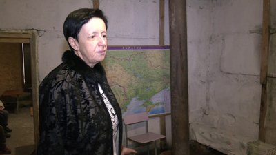 У громаді на Житомирщині батьки учнів ліцею та вчителі побудували шкільне укриття У громаді на Житомирщині батьки учнів ліцею та вчителі побудували шкільне укриття