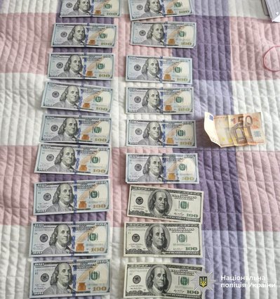 Вимагав 25 тисяч гривень у фермера: на Вінниччині затримали посадовця громади Вимагав 25 тисяч гривень у фермера: на Вінниччині затримали посадовця громади