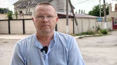 "День починався зі свисту снарядів”: життя у миколаївській Білозірці після обстрілів РФ "День починався зі свисту снарядів”: життя у миколаївській Білозірці після обстрілів РФ