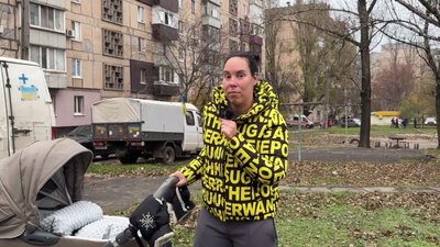 У Кривому Розі чоловік погрожує стрибнути з дев'ятого поверху: що відомо У Кривому Розі чоловік погрожує стрибнути з дев'ятого поверху: що відомо