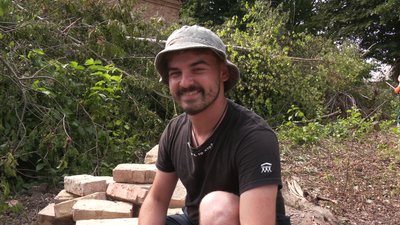 Замість покинутої школи — освітній центр: пластуни та волонтери облаштовують простір у Рівному