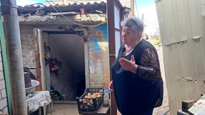 Надія жителька Старого Каравана Донецька область Надія жителька Старого Каравана Донецька область