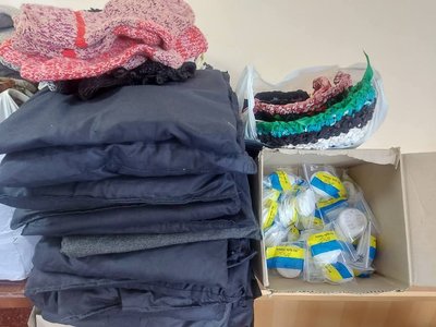 Дискотеки нині не на часі: волонтерка з Черкащини разом зі школярами допомагають військовим