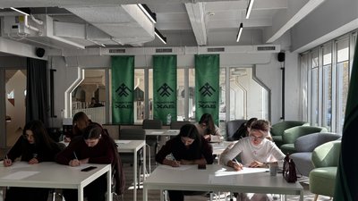 "Хартія-хаб", Івано-Франківськ "Хартія-хаб", Івано-Франківськ