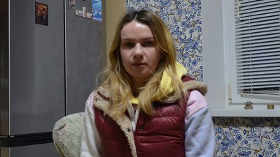Розділені "бетонкою" й об’єднані обстрілами: як живуть жителі мікрорайонів Півці та Олександрівка у Чернігові Розділені "бетонкою" й об’єднані обстрілами: як живуть жителі мікрорайонів Півці та Олександрівка у Чернігові