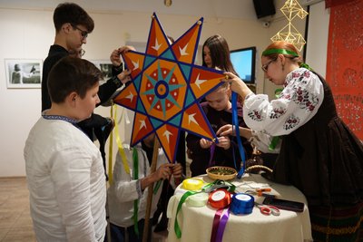 У Сумах організували Різдвяні вечорниці У Сумах організували Різдвяні вечорниці