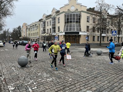 У Полтаві розпочався забіг "Активні парки" У Полтаві розпочався забіг "Активні парки"