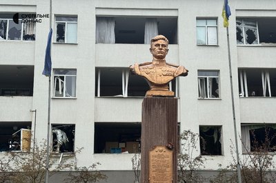 "Люди в цей час сплять. За що?". Що жителі Слов'янська розказали про удари бомб по місту проти ночі 21 квітня "Люди в цей час сплять. За що?". Що жителі Слов'янська розказали про удари бомб по місту проти ночі 21 квітня