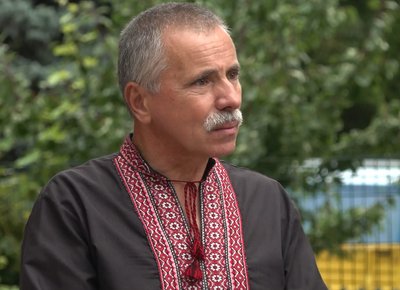 Сергій Стойко, батько, вишита сорочка Сергій Стойко, батько, вишита сорочка