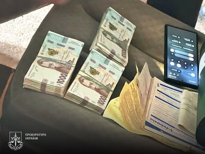 Новий комбриг Денис Перч про попереднього командира чернівецької 107 бригади ТрО Ігоря Ісаченка Новий комбриг Денис Перч про попереднього командира чернівецької 107 бригади ТрО Ігоря Ісаченка