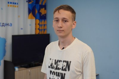 "Займалася екзаменами кожен день". Що розповіли випускники Дніпра про свої результати з НМТ "Займалася екзаменами кожен день". Що розповіли випускники Дніпра про свої результати з НМТ