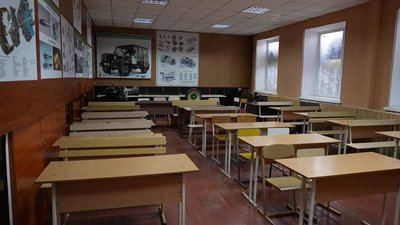 Пари в укриттях і дистанційне навчання: як вінницькі виші працюють під час повітряних тривог Пари в укриттях і дистанційне навчання: як вінницькі виші працюють під час повітряних тривог