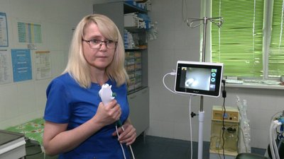 "Можемо збільшити перелік втручань". Львівській дитячій лікарні подарували відеофібробронхоскоп "Можемо збільшити перелік втручань". Львівській дитячій лікарні подарували відеофібробронхоскоп