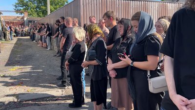 «В них було все разом»: у Козині попрощалися з двоюрідними братами, які загинули на Харківщині «В них було все разом»: у Козині попрощалися з двоюрідними братами, які загинули на Харківщині