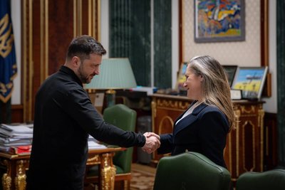 Президент України Володимир Зеленський призначив колишню міністерку фінансів Канади Христю Фріланд радницею з питань економічного розвитку, Київ, 5 січня 2026 року Президент України Володимир Зеленський призначив колишню міністерку фінансів Канади Христю Фріланд радницею з питань економічного розвитку, Київ, 5 січня 2026 року