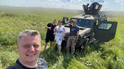 «Більше 35 підрозділів, яким ми допомагаємо»: подружжя підприємців з Кременчука підтримує ЗСУ «Більше 35 підрозділів, яким ми допомагаємо»: подружжя підприємців з Кременчука підтримує ЗСУ