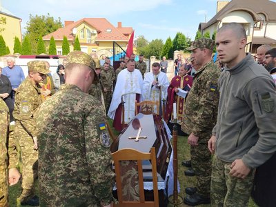 похорон, похорон бійця похорон, похорон бійця